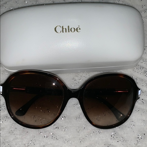 Chloe sunglasses 🕶 - Picture 2 of 7